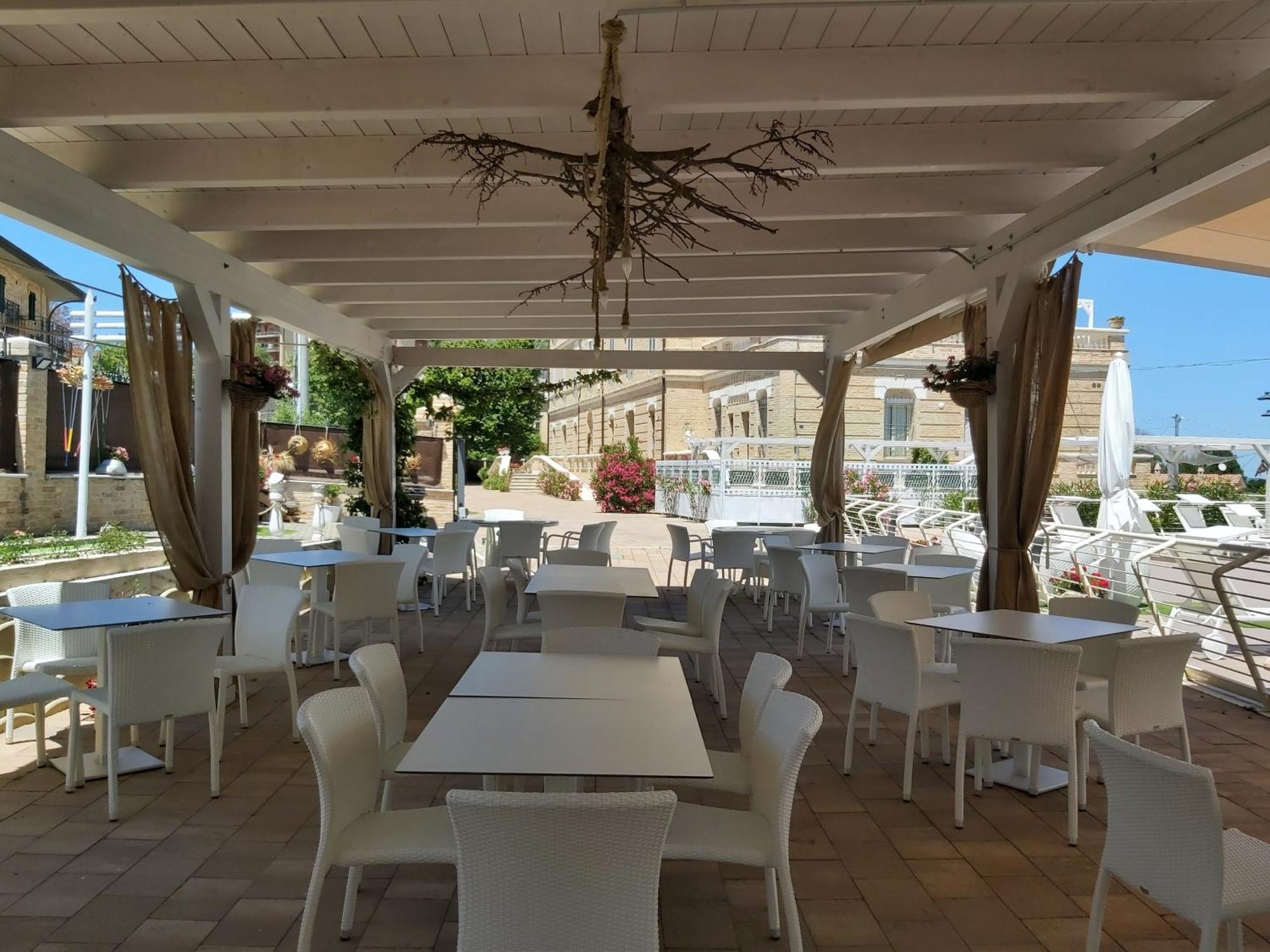 Cossignano Villa Contessina מראה חיצוני תמונה