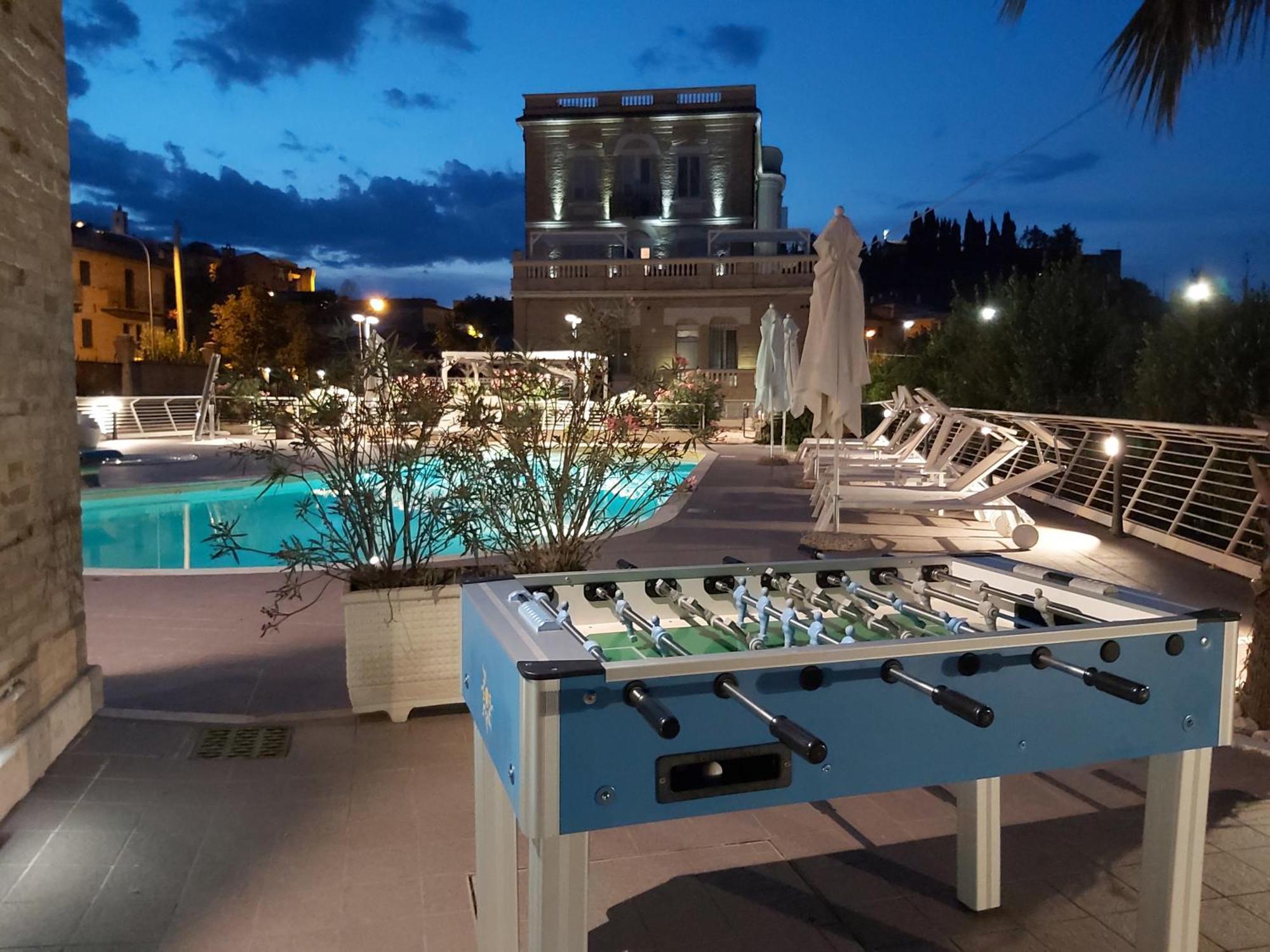 Cossignano Villa Contessina מראה חיצוני תמונה