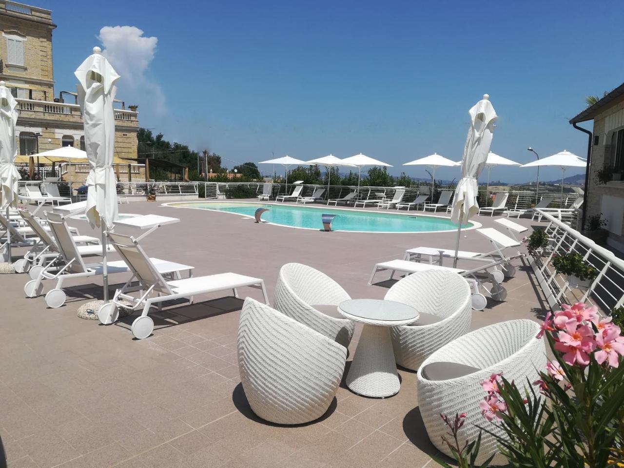 Cossignano Villa Contessina מראה חיצוני תמונה
